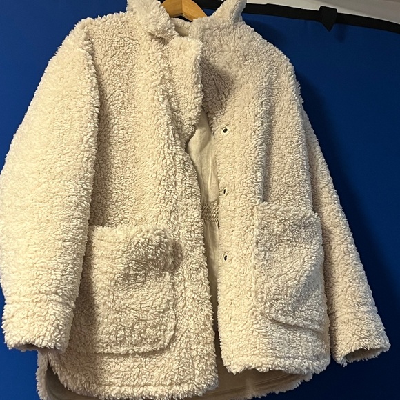 Marc Cain reversible FAUX shearling coat, Size 8 - Picture 10 of 10